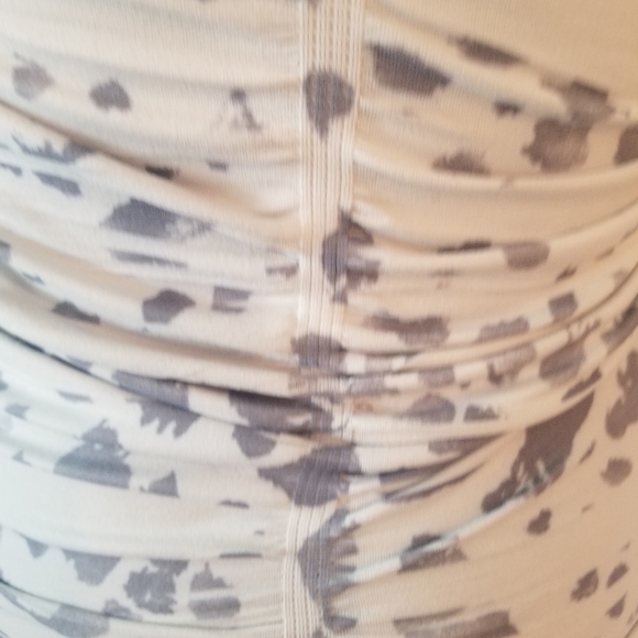 New Animal print ruched top - Picture 5 of 8